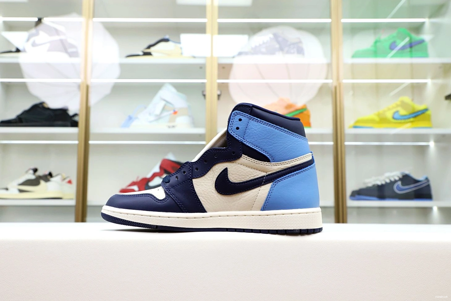 AIR RETRO 'OBSIDIAN' JORDAN 1 HIGH OG 1120